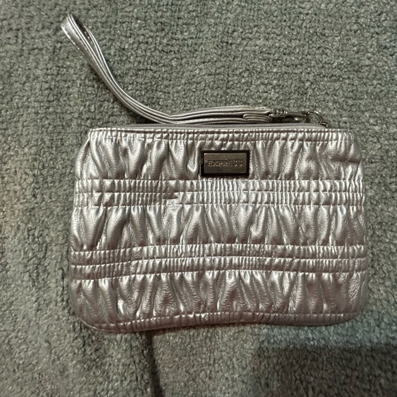 Silver Express clutch